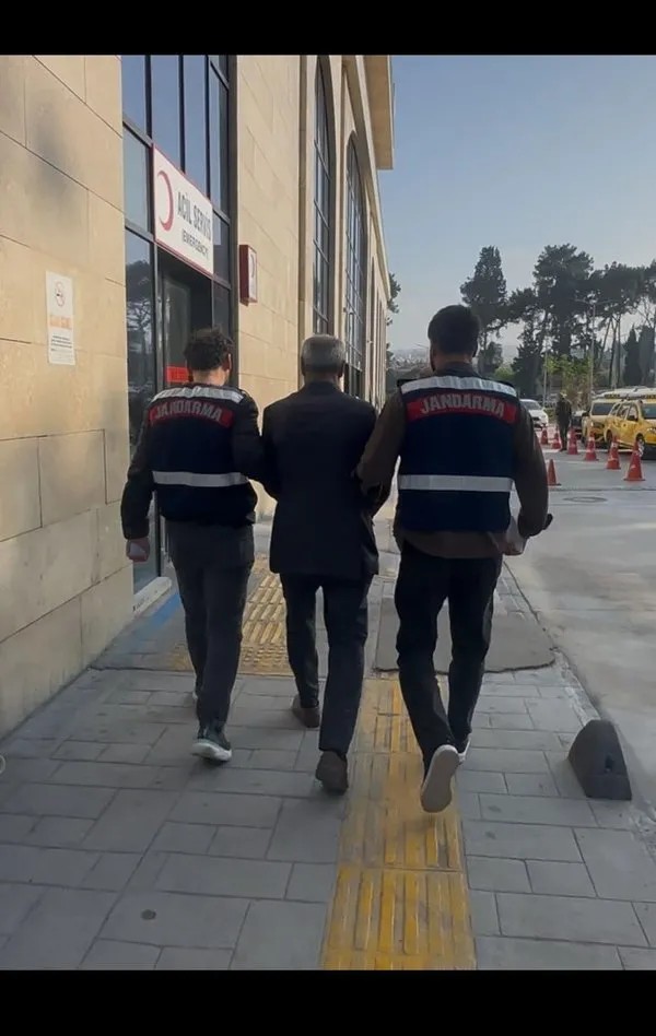 İzmir’de PKK operasyonu! 4 gözaltı